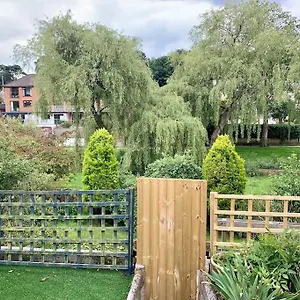 Holiday home Modern 3 Bedroom In Coy Pond,, Poole