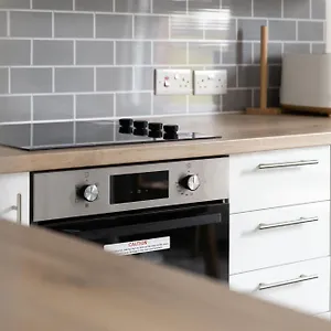 serviced-apartments.cardiffhotelswales.com/